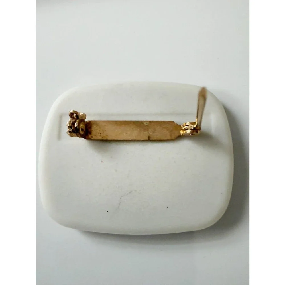 Vintage Victorian Ice Skating Porcelain Brooch Gold Tone Winter Scene